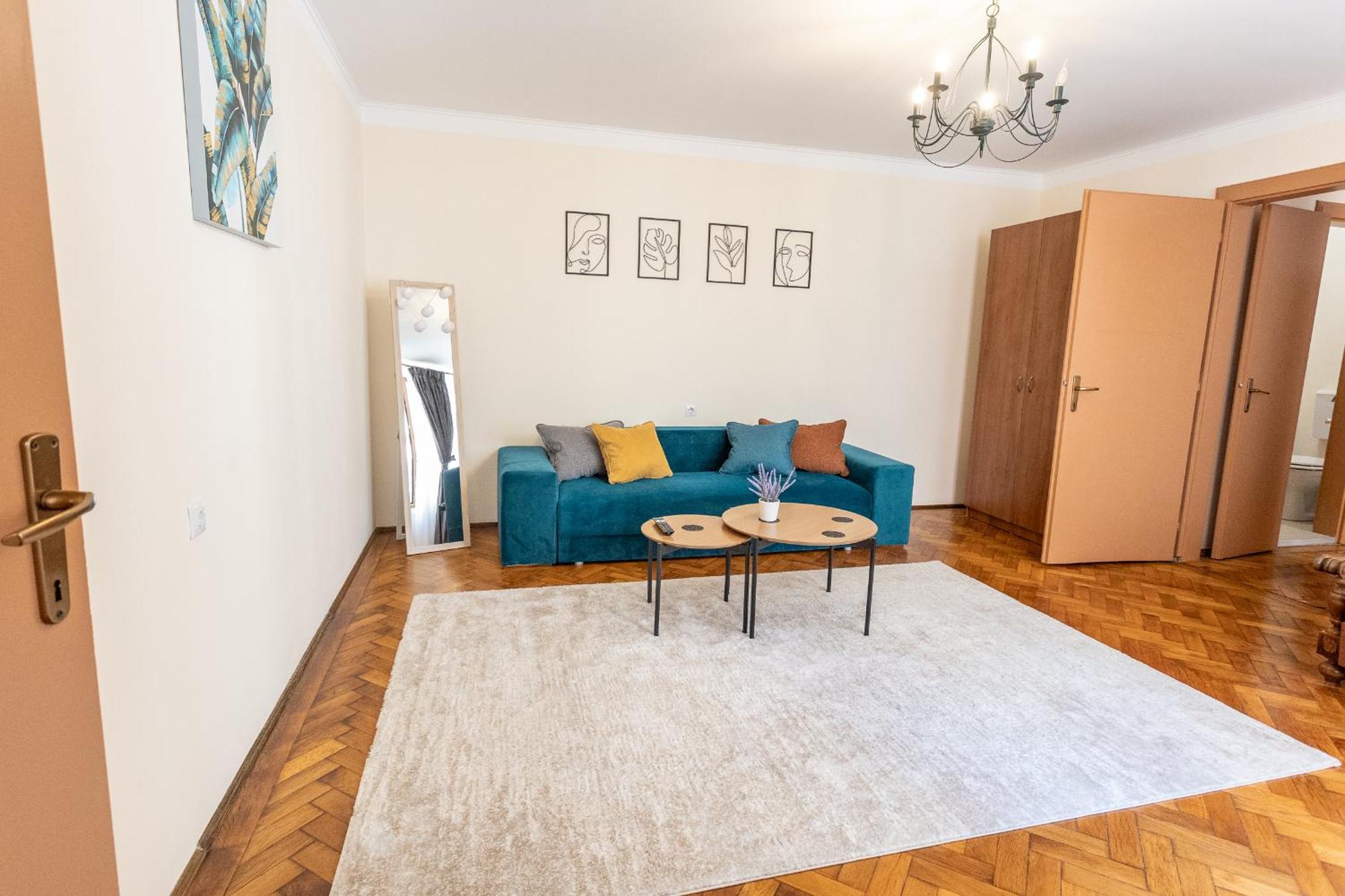 Appartamento Supreme Deer Braşov Esterno foto